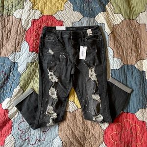 Judy Blue Distressed black boyfriend jeans. Size 11/30